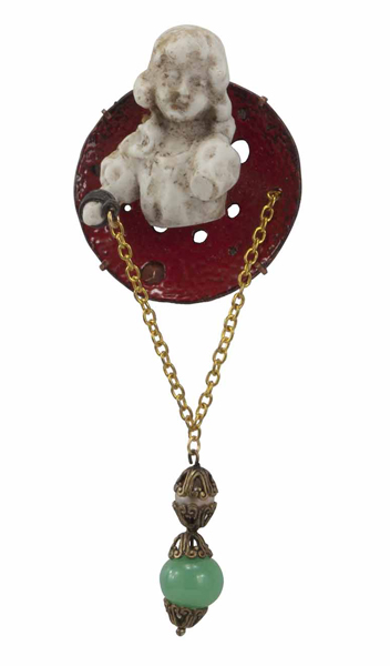 Robert Ebendorf, Lady in Red, 2014, brooch, mixed media, enamel, 50.8 mm diameter circle, 57.2 mm tall, photo: Mary Klacza