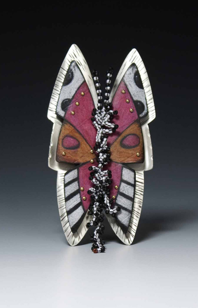Debra Karash, Coco, 2014, pendant/brooch, sterling silver, copper, brass, Prismacolor, 108 x 44.5 mm, photo: artist
