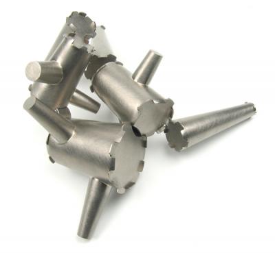 Simon Cottrell, Shouldered hipped pruned, 2012, brooch, Monel, stainless steel, 110 x 100 x 45 mm, photo: artist Simon Cottrell
