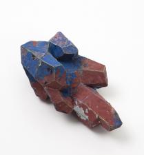Carina Chitsaz-Shoshtary, Auburn & Blue, 2012, brooch, graffiti, silver, stainless steel, 125 x 70 x 60 mm, photo: Mirei Takeuchi Carina Chitsaz-Shoshtary