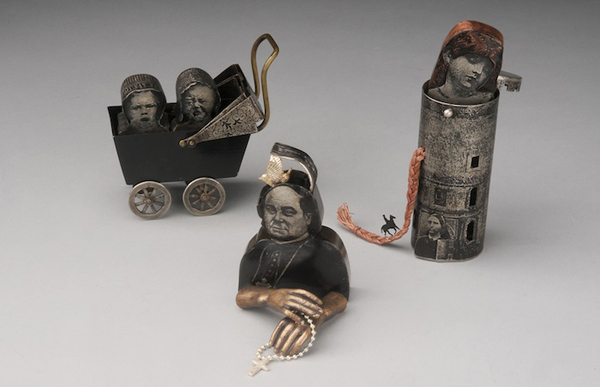 Mariko Kusumoto, Chess Set, (detail of playing pieces), 2010, Metal Box Sculpture, nickel silver, sterling silver, brass, copper, decal, exterior box: 13 x 12 x 12 inches, Chess Board: 18.5 x 18.5, photo credit: Dean Powell
Mariko Kusumoto